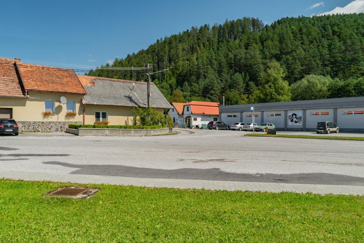 Villa Farma Zelena Ruza à Klacno Extérieur photo