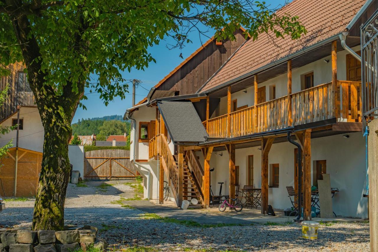 Villa Farma Zelena Ruza à Klacno Extérieur photo